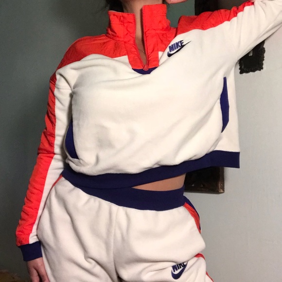 Nike Tops - Matching NIKE set